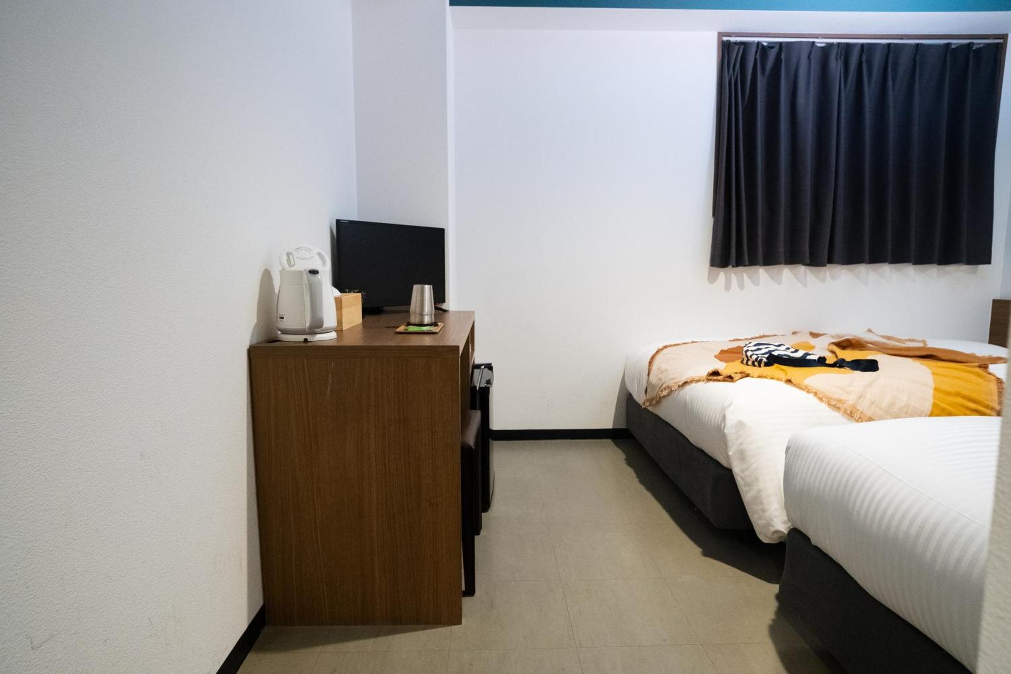 Wayfarer Shinsaibashi Hotel Osaka Room photo